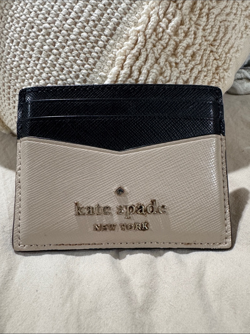 kate spade Two-Tone Black and Cream Card Case with Gold Logo